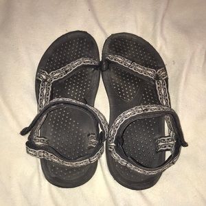 Tevas